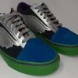 Vans Marvel Avengers Old Skool Skateboard Shoes Mens Sz 5